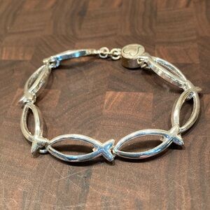 Elegant Vintage Fish Faith Silver Bracelet